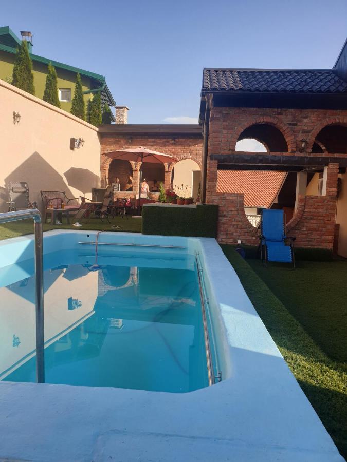 Guesthouse Prenociste Faraon Pljevlja Exterior foto